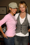 2005 11 15 - Eva Mendes Hosts BeMoreYou.com to Benefit Girls Incorporated at The Ambrose Hotel in Santa Monica, California (2005)
