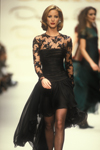 Oscar de La Renta (-1992) Oscar de La Renta (-1992)