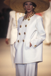Oscar de La Renta (-1993) Oscar de La Renta (-1993)
