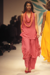 Oscar de La Renta (-1993) Oscar de La Renta (-1993)