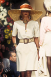 Yves St Laurent (-1993) Yves St Laurent (-1993)