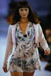 Anna Sui (-1994)