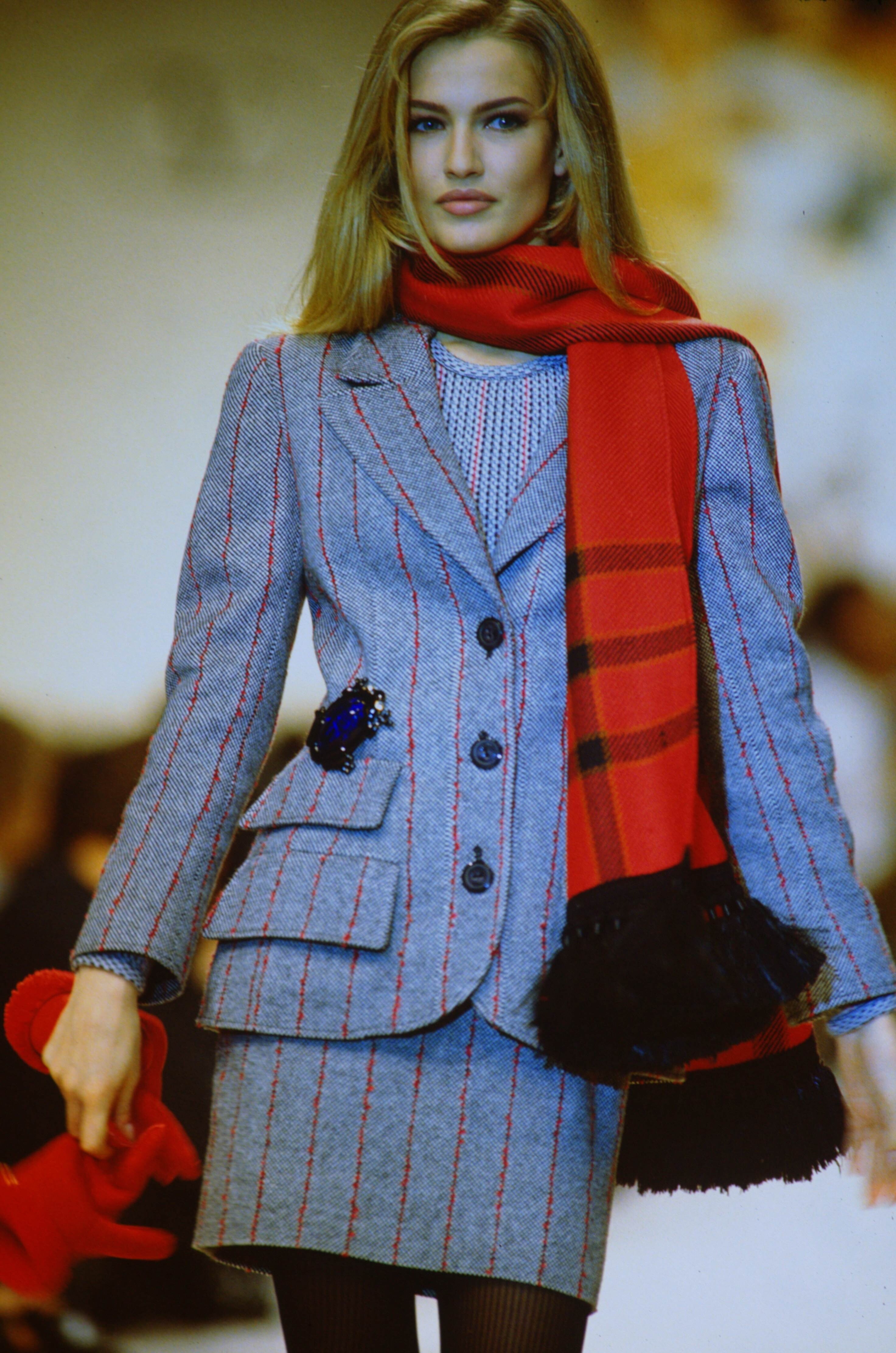 Valentino (-1991) Valentino (-1991)