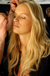 2006 - Michael Kors FW backstage (2006) 2006 - Michael Kors FW backstage (2006)