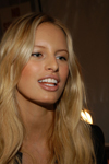 2006 - Michael Kors FW backstage (2006) 2006 - Michael Kors FW backstage (2006)