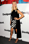2015 09 10 - Backstage at the Desigual fashion show in NYC (2015) 2015 09 10 - Backstage at the Desigual fashion show in NYC (2015)