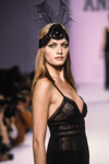 Anna Sui (-1996) Anna Sui (-1996)