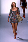 Anna Sui (-1999) Anna Sui (-1999)