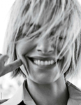 Elle (France-2022) Elle (France-2022)