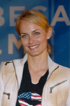 2004 05 06 - Tribeca Film Festival - GM Driving at Pace University in New York City (2004)