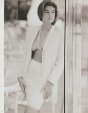 Vogue (France-May 1988)