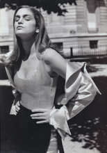 Vogue (UK-December 1990)