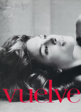 Vogue (Spain-December 2004)
