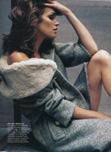 Vogue (Spain-December 2004)