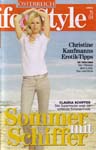 Life & Style (Austria-15 April 2007)