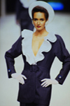 Nina Ricci (-1995)