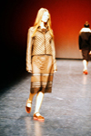 Vivienne Tam (-1998)