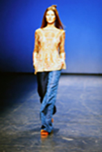 Vivienne Tam (-1998)