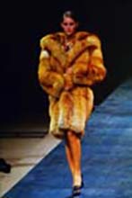 Yves St Laurent (-1999)