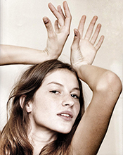 Elle (Brazil-June 1999)