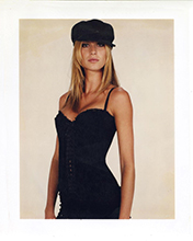 Vogue (UK-September 2001)