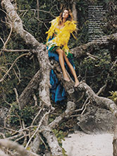 Elle (Thailand-November 2003)