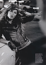 Harper's Bazaar (Australia-October 2004)