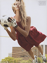 Vogue (Brazil-November 2005)