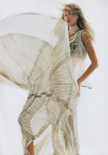 Elle (Japan-June 2005)