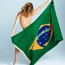 Elle (Brazil-July 2014)