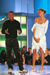 2000 10 20 - VH1 Vogue Fashion Awards at Madison Square Garden in New York City (2000)