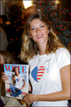 2001 12 11 - Fashion for America promoting Vogue magazine in NYC (2001)