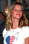 2001 12 11 - Fashion for America promoting Vogue magazine in NYC (2001)
