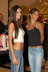 2003 02 12 - Victoria's Secret Supermodels Share Their Valentine's Day Shopping Tips (2003)