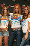 2004 11 09 - In Miami with Victoria's Angels across America (2004) 2004 11 09 - In Miami with Victoria's Angels across America (2004)