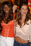 2004 02 11 - Victoria's Secret Book Backstage Sexy Preview In New York (2004) 2004 02 11 - Victoria's Secret Book Backstage Sexy Preview In New York (2004)