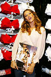 2004 02 11 - Victoria's Secret Book Backstage Sexy Preview In New York (2004) 2004 02 11 - Victoria's Secret Book Backstage Sexy Preview In New York (2004)