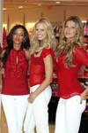 2006 11 15 - Victoria's Secret - Boutique promotion in Hollywood (2006) 2006 11 15 - Victoria's Secret - Boutique promotion in Hollywood (2006)