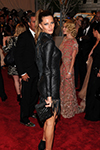 2010 05 04 - MET Gala - American woman - Fashioning a national identity (2010)