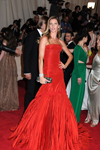 2011 05 03 - MET Gala - Alexander Mc Queen - Savage Beauty (2011) 2011 05 03 - MET Gala - Alexander Mc Queen - Savage Beauty (2011)