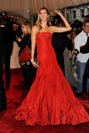 2011 05 03 - MET Gala - Alexander Mc Queen - Savage Beauty (2011) 2011 05 03 - MET Gala - Alexander Mc Queen - Savage Beauty (2011)