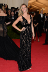 2014 05 05 - MET Gala - Charles James - Beyond Fashion (2014) 2014 05 05 - MET Gala - Charles James - Beyond Fashion (2014)