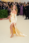 2018 05 07 - Met Gala - Heavenly bodies (Part III) (2018) 2018 05 07 - Met Gala - Heavenly bodies (Part III) (2018)