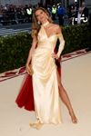 2018 05 07 - Met Gala - Heavenly bodies (Part III) (2018) 2018 05 07 - Met Gala - Heavenly bodies (Part III) (2018)