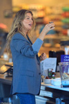 2024 01 11 - The Giselderberry Boost Smoothie at Erewhon market in Los Angeles (2024)