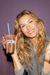 2024 01 11 - The Giselderberry Boost Smoothie at Erewhon market in Los Angeles (2024)