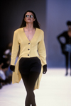 Issey Miyake (-1990) Issey Miyake (-1990)