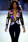 Chloe (-1992) Chloe (-1992)