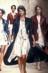 Chloe (-1994)