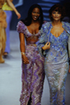 Chloe (-1995) Chloe (-1995)